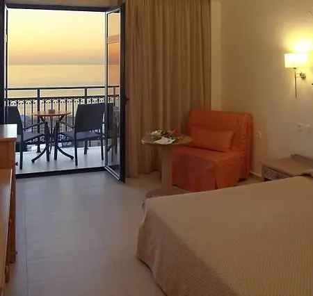 Atlantis Hotel 5*
